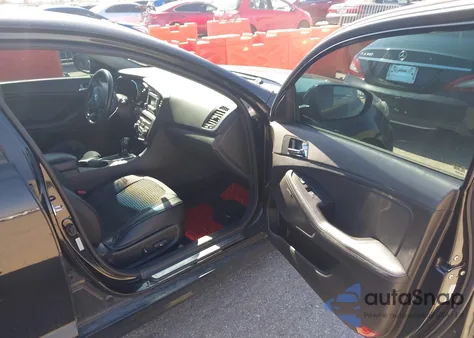 2013 Kia Optima Sx z USA, uszkodzony, nr VIN 5XXGR4A64DG243930